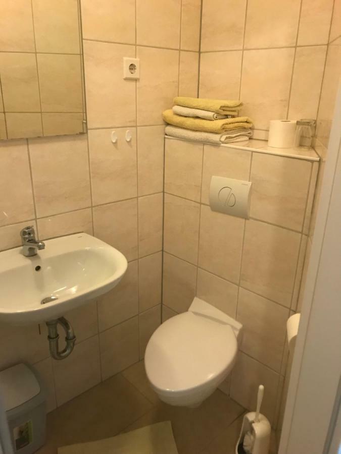 Pension Zum Mohr Birstein Экстерьер фото